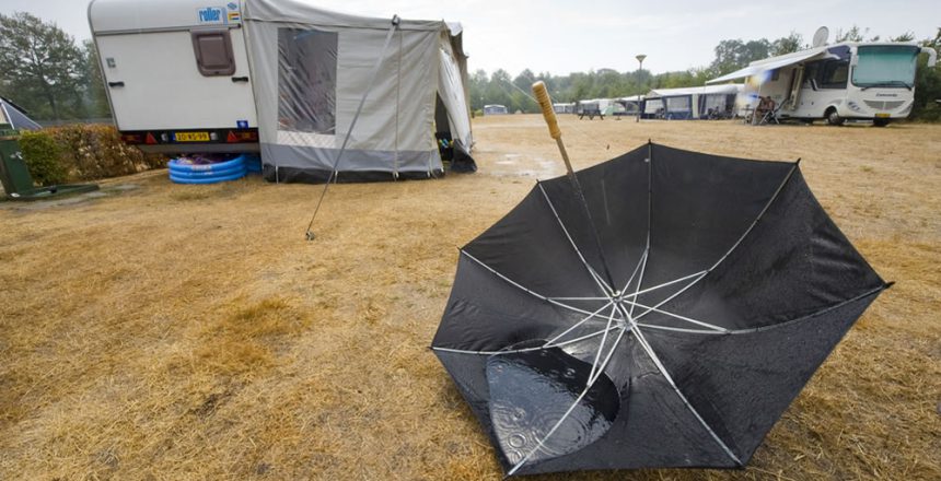 Cosa fare in caso di forti temporali in Camper